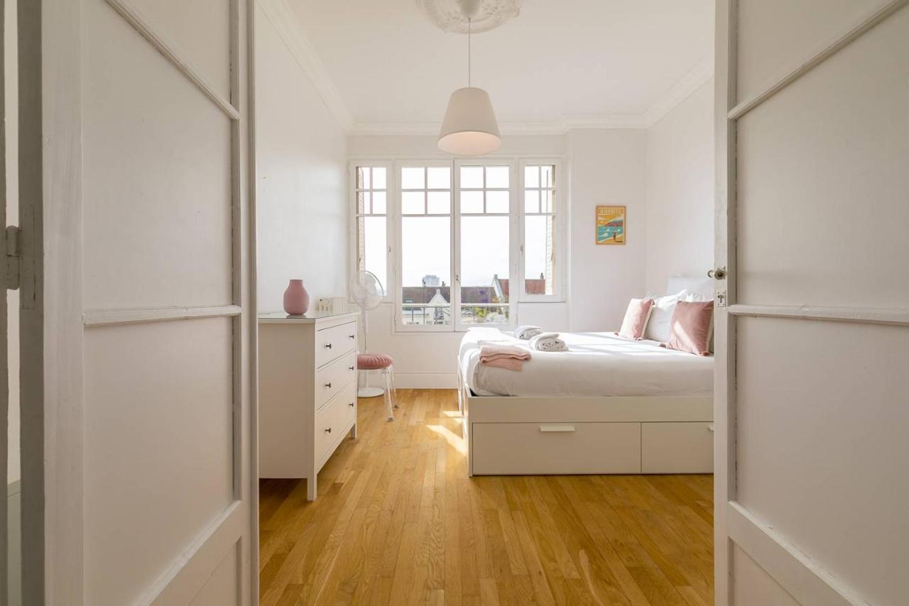 Le Victor Hugo Apartment Dijon Exterior photo